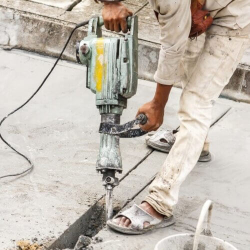 ​Wiercenie w betonie – dlaczego technika diamentowa przyspiesza realizację zlecenia?