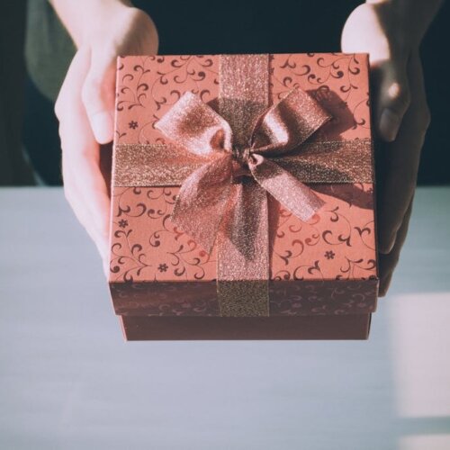 Co kupić szwagrowi na urodziny? 10 pomysłów, które go zachwycą